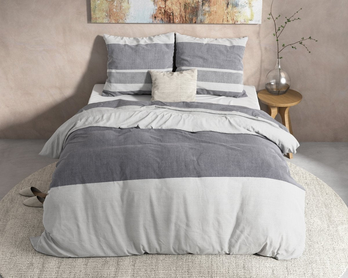 100% Brushed Cotton Duvet Cover Set Skylar | Anthracite | King Long - 240cm (W) x 220cm (L) - The Bedding & Blankets Store