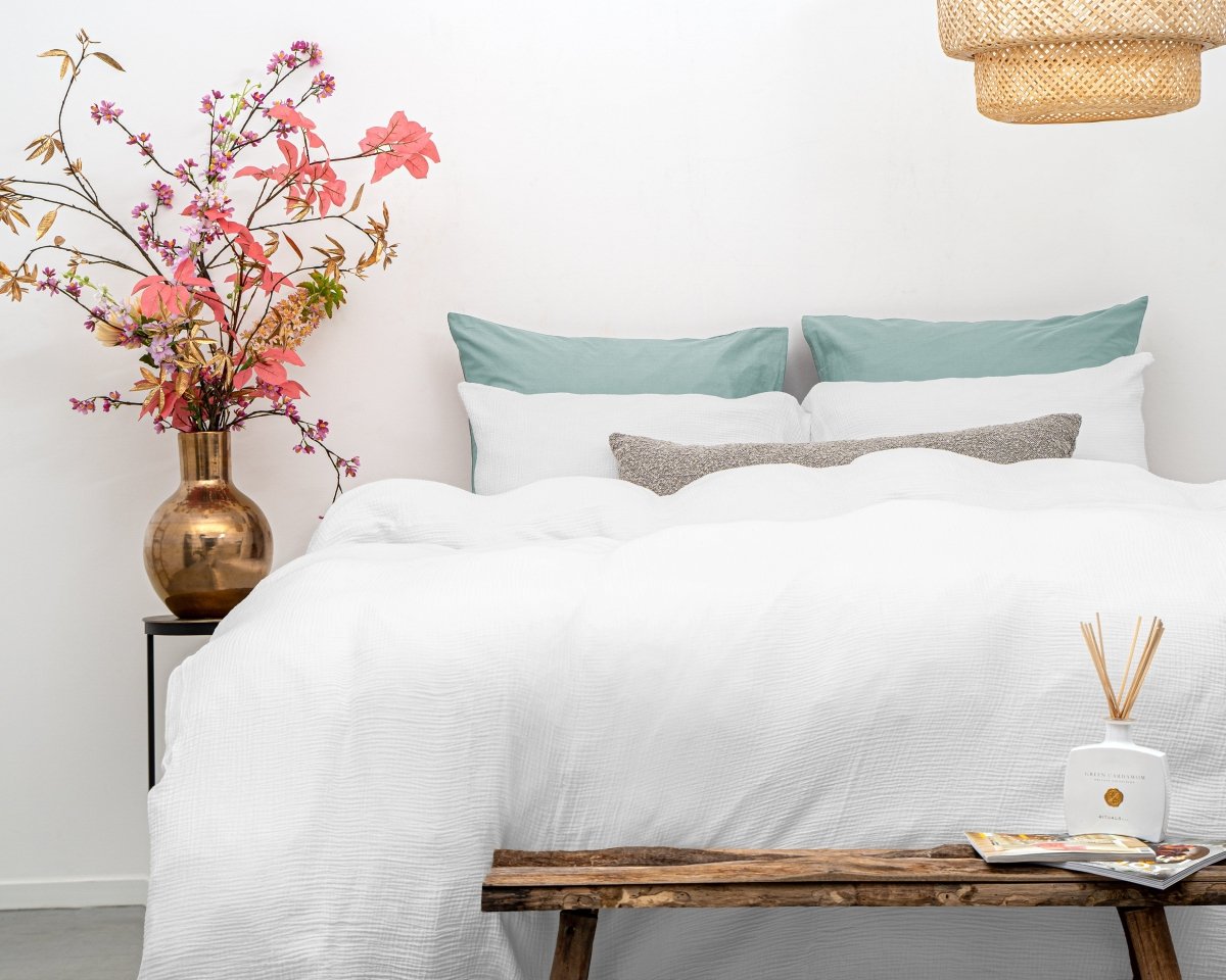 100% Cotton Duvet Cover Set Mousseline | White | Single - 140cm (W) x 220cm (L) - The Bedding & Blankets Store
