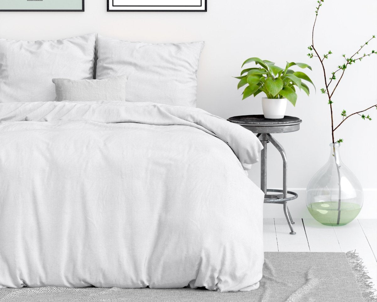 100% Cotton Duvet Cover Set Stone Washed | White | Single - 135cm (W) x 200cm (L) - The Bedding & Blankets Store
