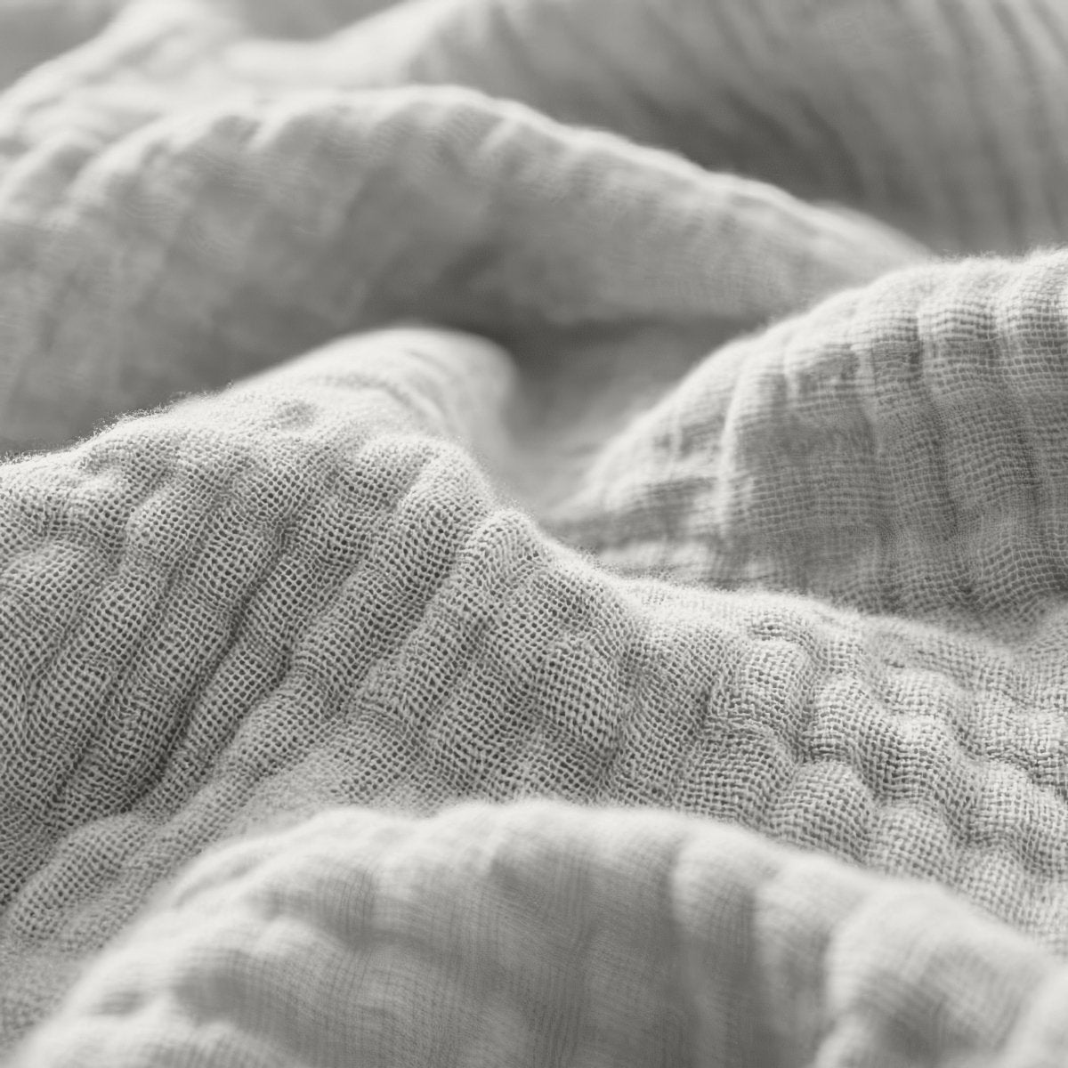 100% Cotton Fitted Sheet Mousseline | Cream | Double 140 x 200cm (L) x 30cm (D) - The Bedding & Blankets Store