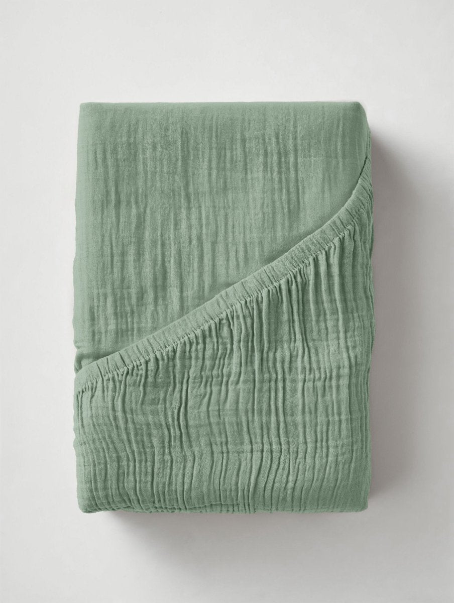100% Cotton Fitted Sheet Mousseline | Green | Double 140 x 200cm (L) x 30cm (D) - The Bedding & Blankets Store