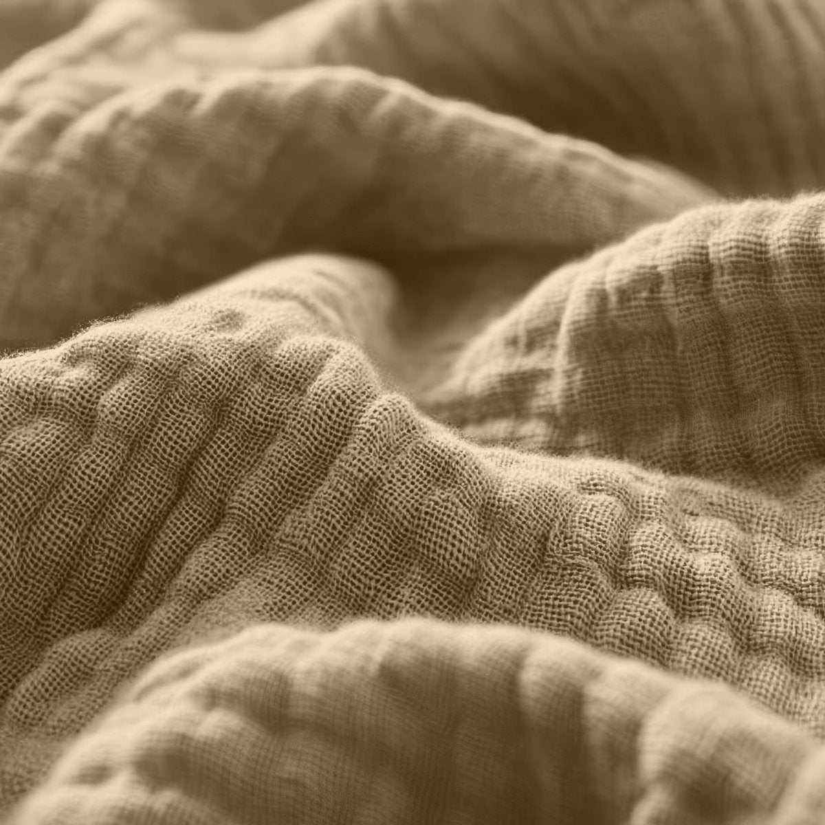 100% Cotton Fitted Sheet Mousseline | Nude | Double 140 x 200cm (L) x 30cm (D) - The Bedding & Blankets Store