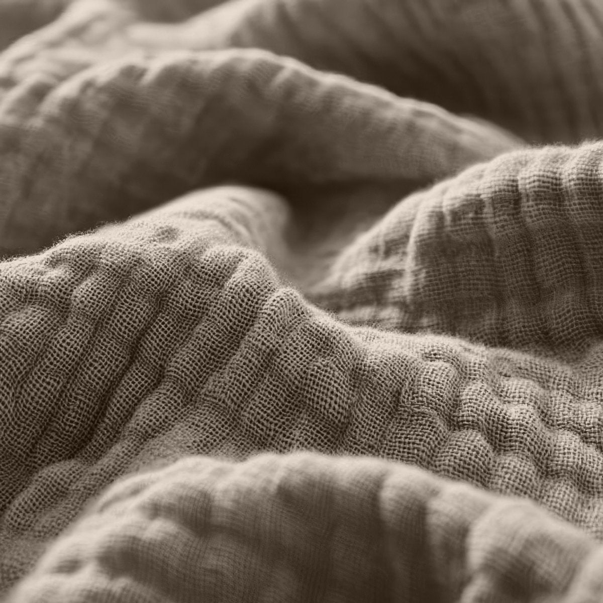 100% Cotton Fitted Sheet Mousseline | Taupe | Double 140 x 200cm (L) x 30cm (D) - The Bedding & Blankets Store