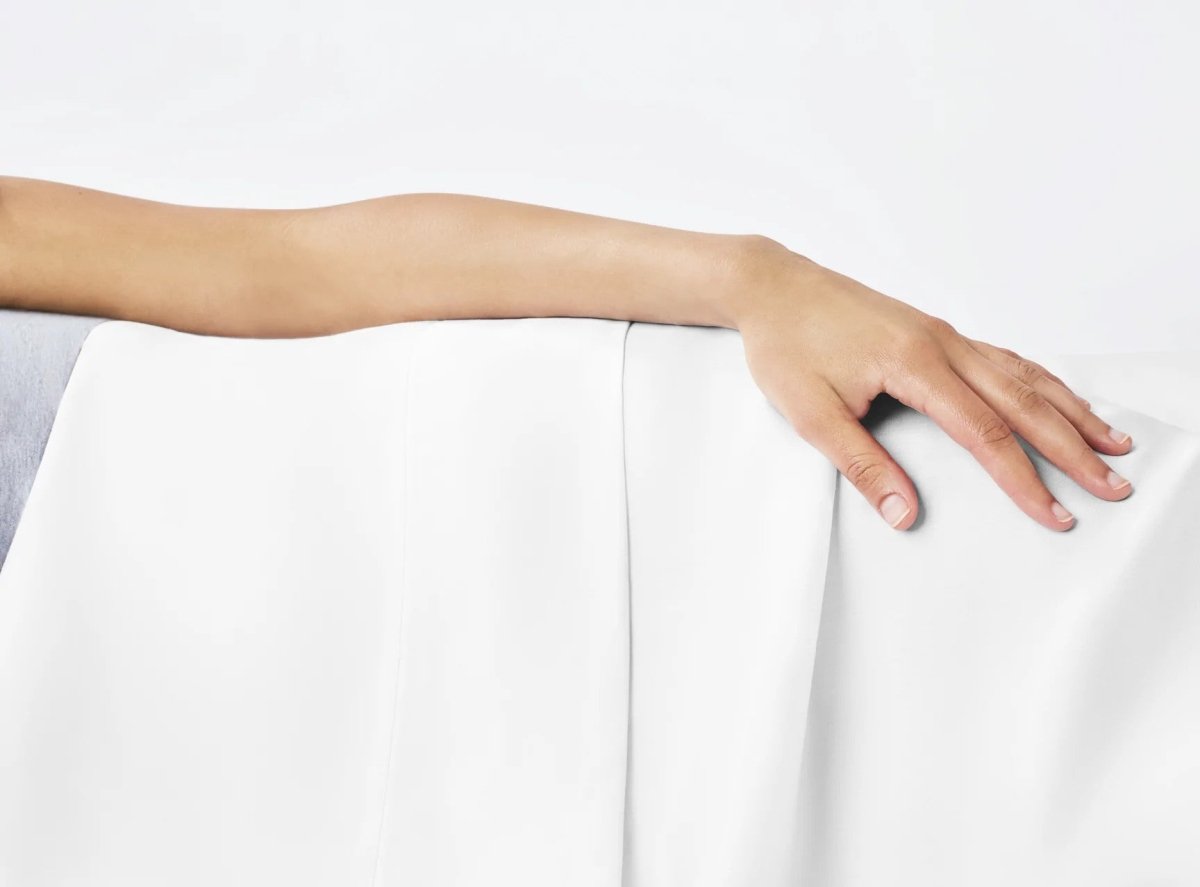 100% Cotton Flat Sheet | White | Single Long - 150cm (W) x 250cm (L) - The Bedding & Blankets Store