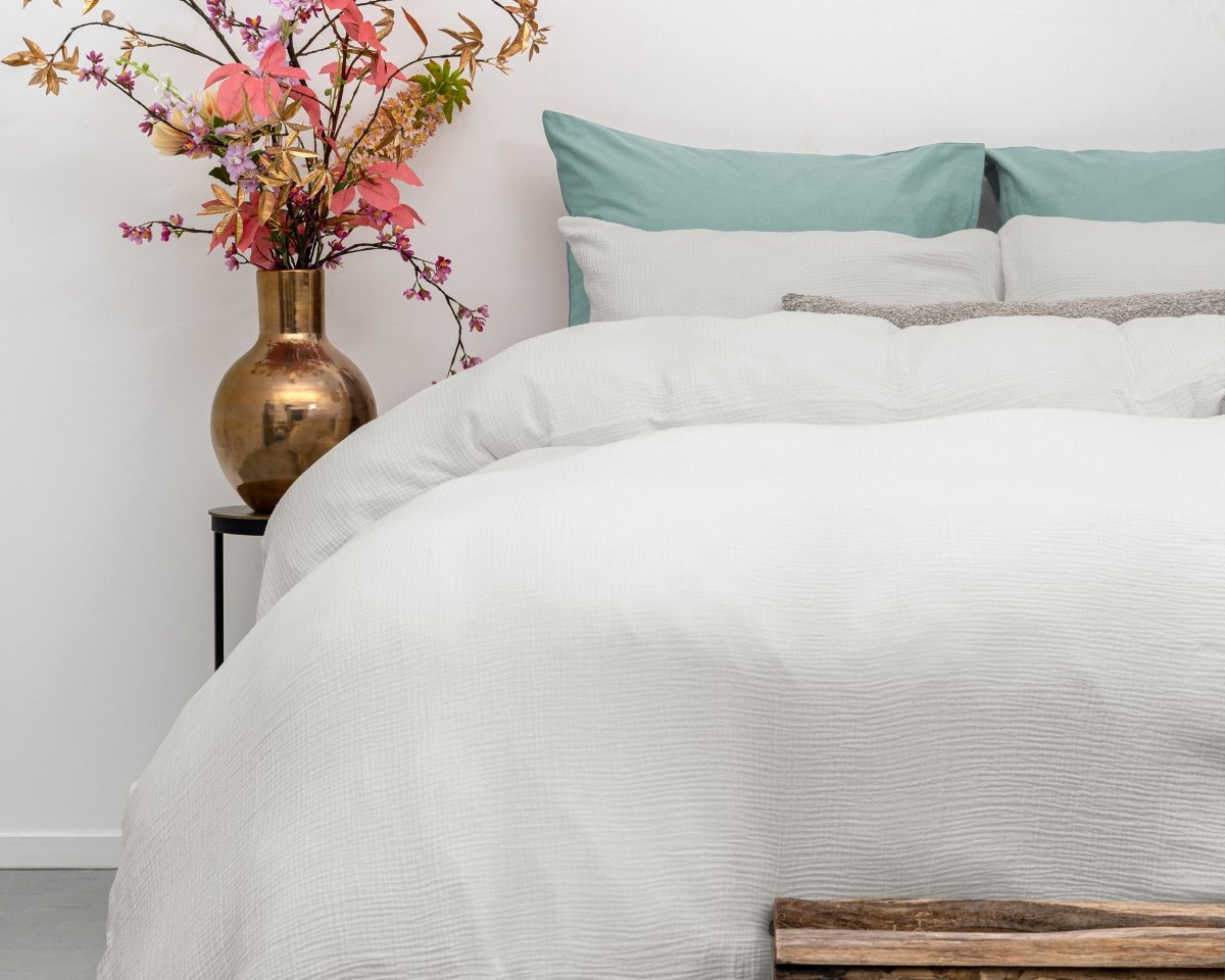 100% Cotton Muslin Duvet Cover Set Mousseline | White | Single Long - 140cm (W) x 200/220cm (L) - The Bedding & Blankets Store