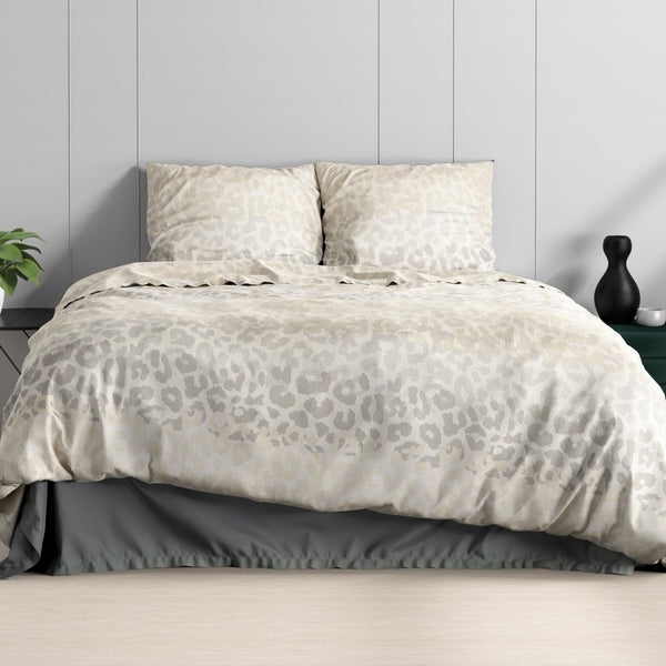 100% Cotton Sateen Duvet Cover Set Rosa | White | Single - 140cm (W) x 220cm (L) - The Bedding & Blankets Store