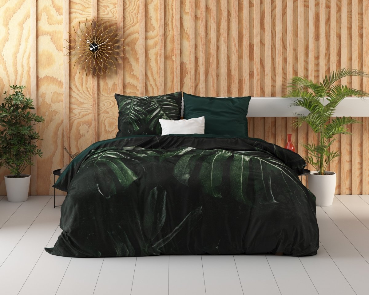 100% Cotton Sateen Duvet Cover Set Walker | Green | Double - 200cm (W) x 220cm (L) - The Bedding & Blankets Store