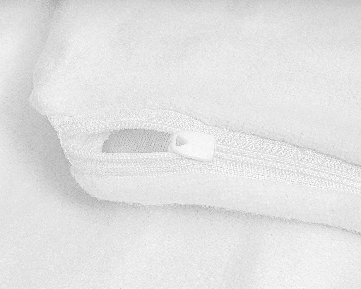 100% Cotton Waterproof Incontinence Pillowcase | White | 60cm x 70cm - The Bedding & Blankets Store