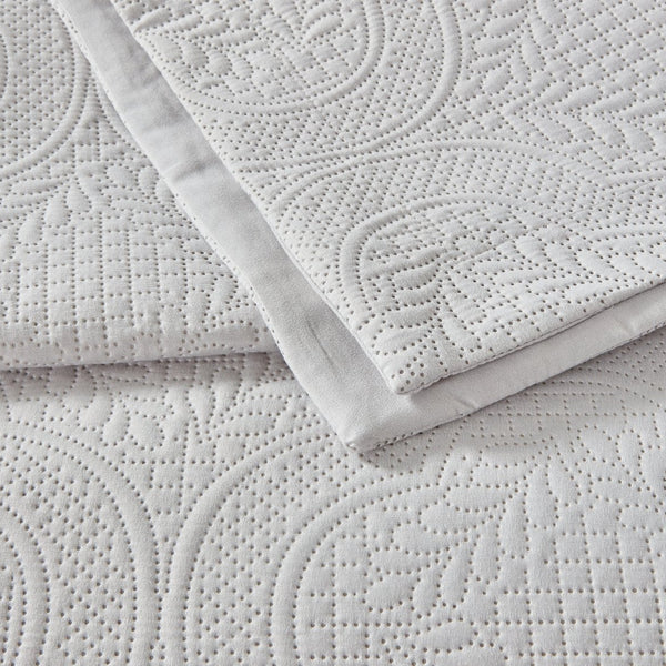 Charlene Soft & Elegant Bedspread | White | 260cm (W) x 250cm (L) - The Bedding & Blankets Store