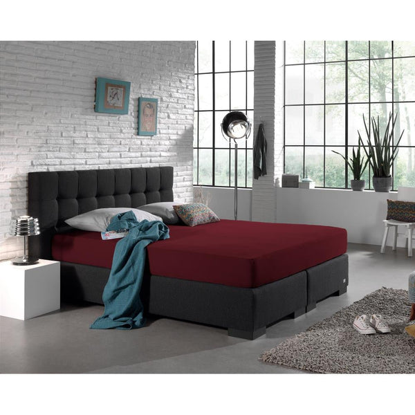 Double Jersey 220 GSM Soft Cotton Fitted Sheet | Bordeaux Red | Queen/King (EU) 160/180 x 200/220cm (L) x 40cm (D) - The Bedding & Blankets Store