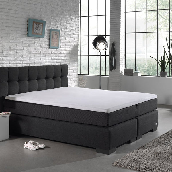 Polycotton Fitted Mattress Topper Protector Sheet | White | King 180cm (W) x 200/220cm (L) x 15cm (D) - The Bedding & Blankets Store