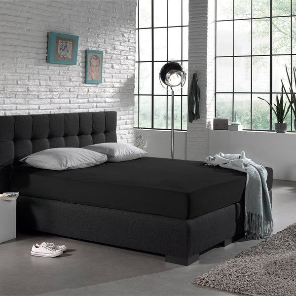 Single Jersey 135 GSM Soft Cotton Fitted Sheet | Black | Single 80/100 x 200cm (L) x 30cm (D) - The Bedding & Blankets Store