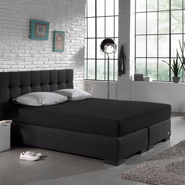Single Jersey 135 GSM Soft Cotton Fitted Sheet | Black | Single 80/100 x 200cm (L) x 30cm (D) - The Bedding & Blankets Store