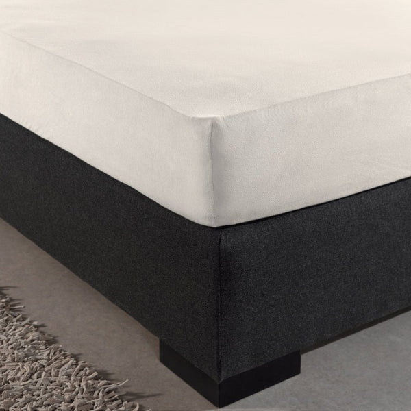 Single Jersey 135 GSM Soft Cotton Fitted Sheet | Cream | Single 80/100 x 200cm (L) x 30cm (D) - The Bedding & Blankets Store