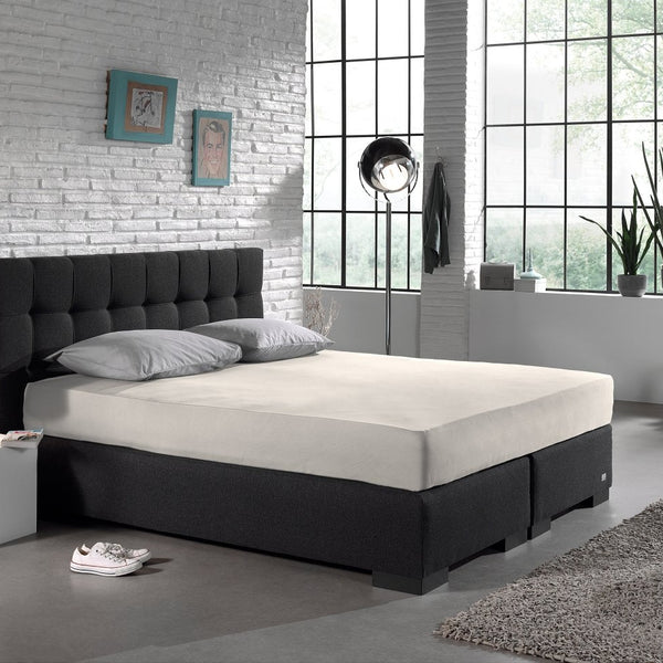 Single Jersey 135 GSM Soft Cotton Fitted Sheet | Cream | Single 80/100 x 200cm (L) x 30cm (D) - The Bedding & Blankets Store