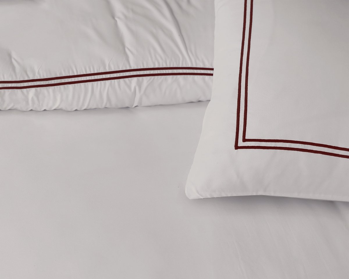 100% Cotton Percale Duvet Cover Set Brata | Taupe/Bronze | Super King - 260cm (W) x 200/260cm (L) - The Bedding & Blankets Store
