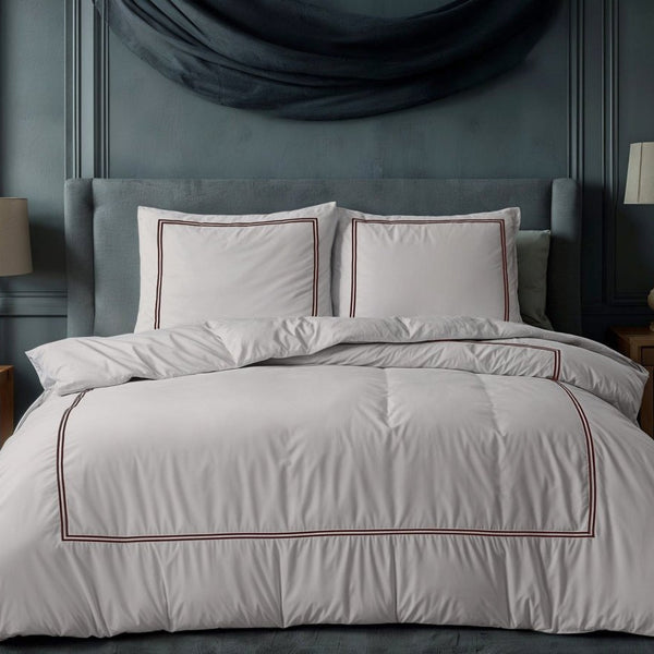 100% Cotton Percale Duvet Cover Set Brata | Taupe/Bronze | Super King - 260cm (W) x 200/260cm (L) - The Bedding & Blankets Store