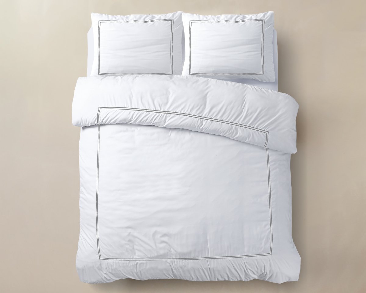 100% Cotton Percale Duvet Cover Set Brata | White/Grey | Super King - 260cm (W) x 200/260cm (L) - The Bedding & Blankets Store