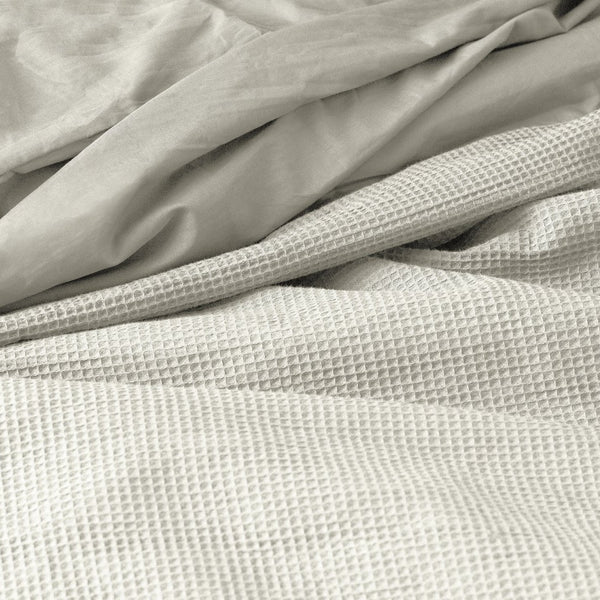 100% Cotton Percale Duvet Cover Set Waffle | Beige | Single XL - 140cm (W) x 200/260cm (L) - The Bedding & Blankets Store