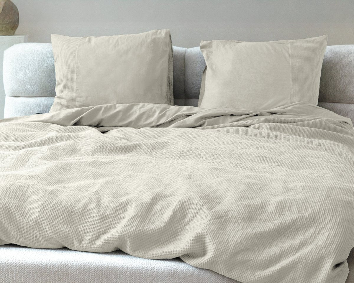 100% Cotton Percale Duvet Cover Set Waffle | Beige | Single XL - 140cm (W) x 200/260cm (L) - The Bedding & Blankets Store