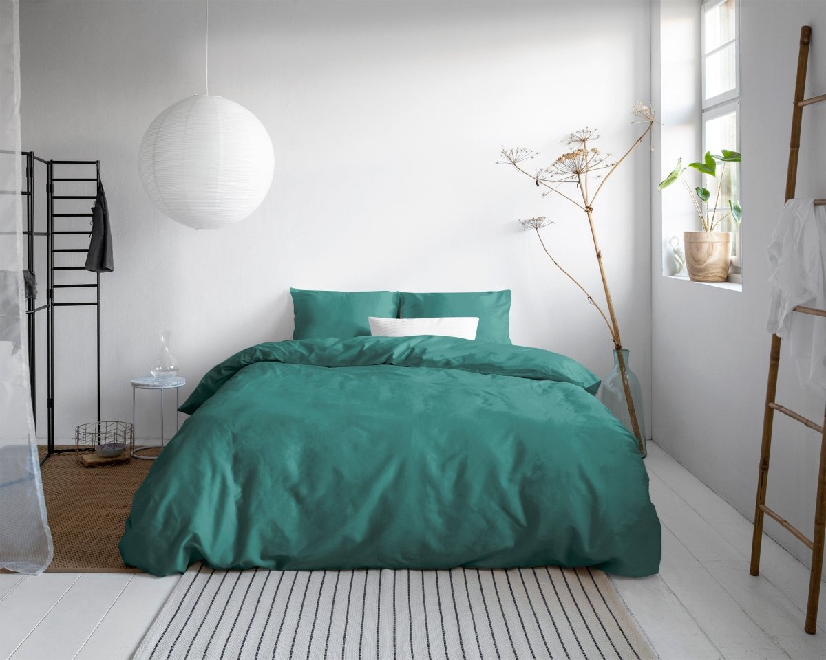 100% Cotton Sateen Duvet Cover Set Solid Satin | Dark Green | Single - 135cm (W) x 200cm (L) - The Bedding & Blankets Store