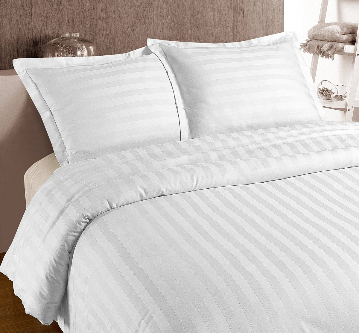 100% Cotton Sateen T220 Duvet Cover Set Hotel Stripe | White | Single XL - 140cm (W) x 200/260cm (L) - The Bedding & Blankets Store