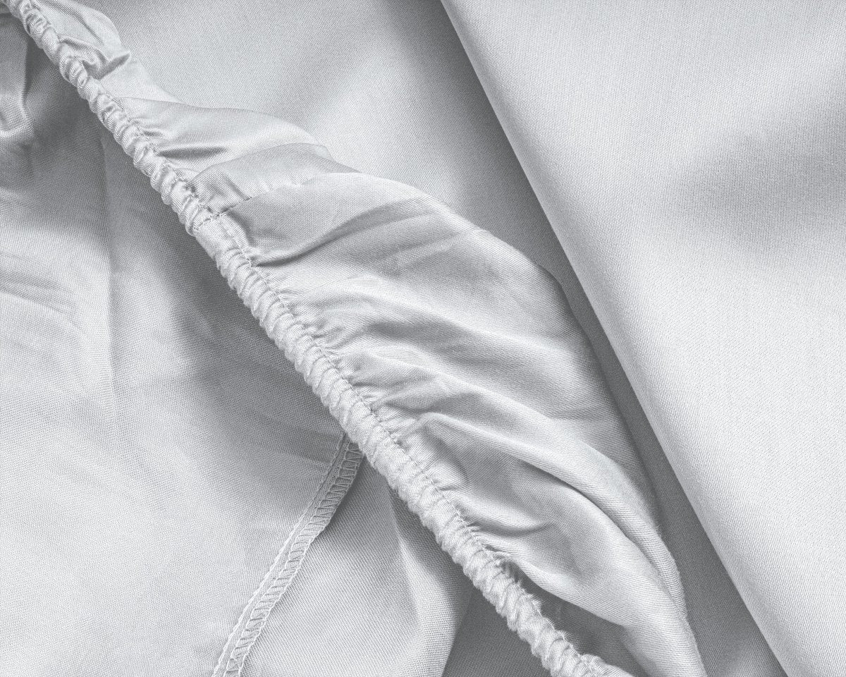 100% Cotton Satin Split - Topper Fitted Sheet | White | Queen 160 x 200cm (L) x 15cm (D) - The Bedding & Blankets Store