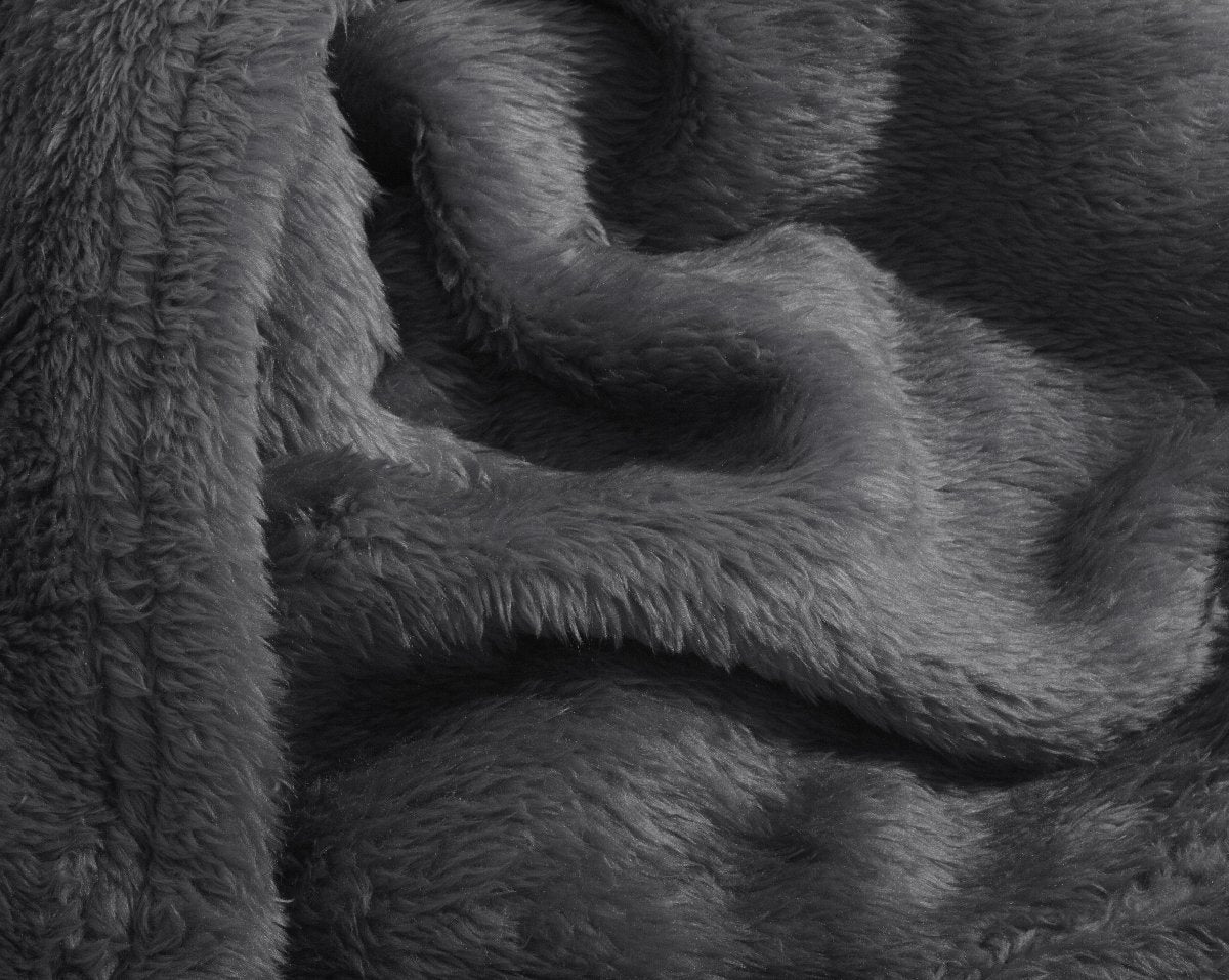 Teddy Fleece Throw | Anthracite Grey | 150cm x 200cm - The Bedding & Blankets Store