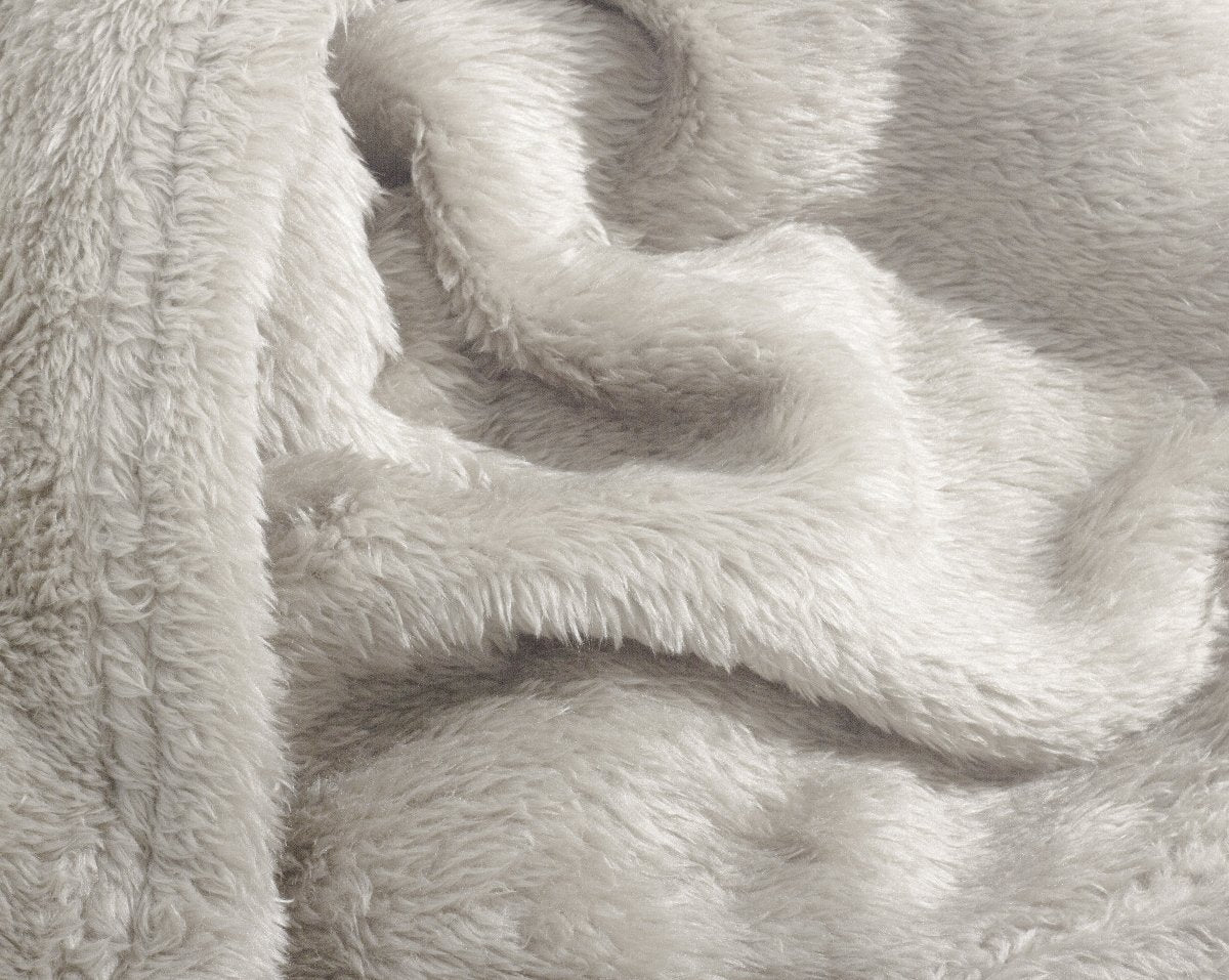 Teddy Fleece Throw | Beige | 150cm x 200cm - The Bedding & Blankets Store