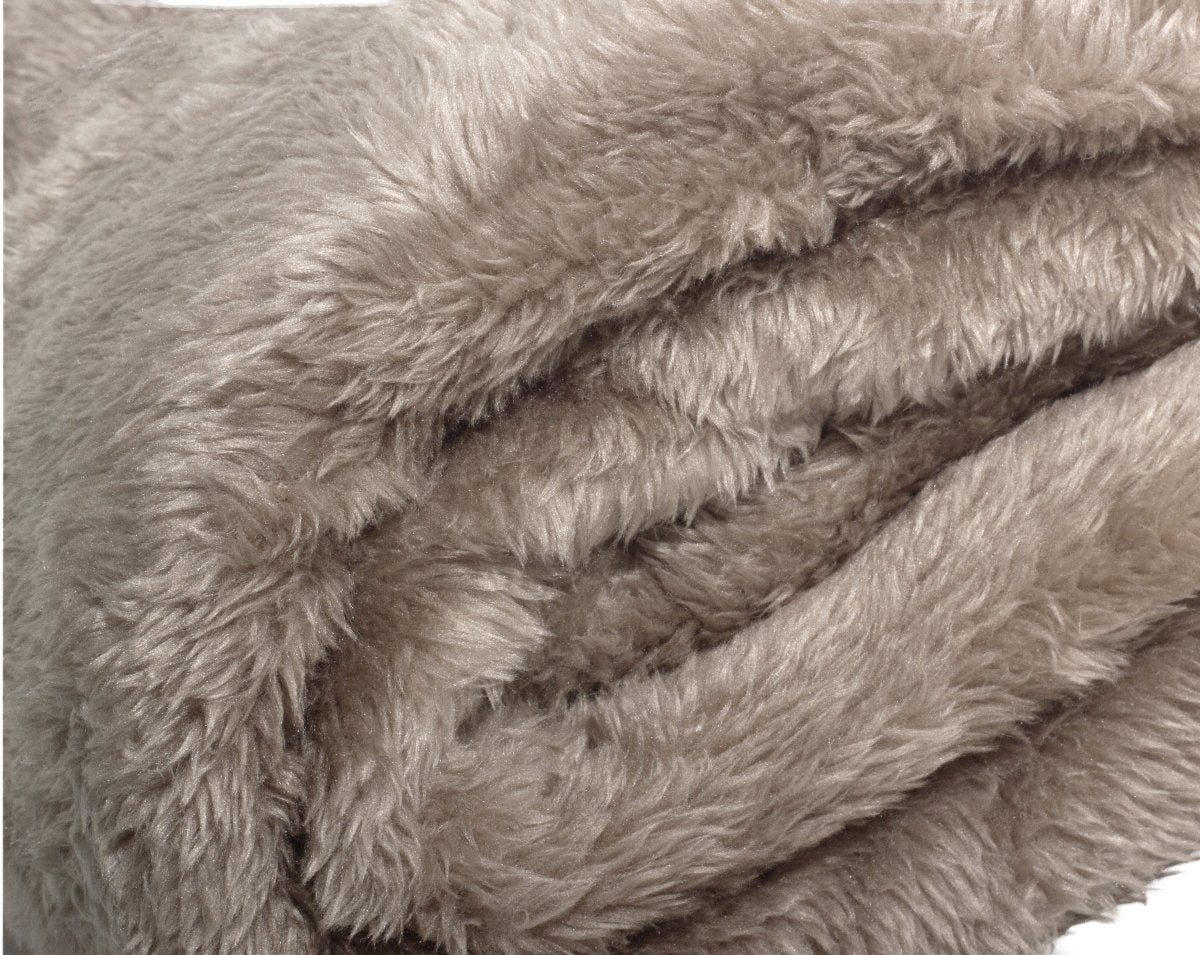 Teddy Fleece Throw | Deep Taupe | 150cm x 200cm - The Bedding & Blankets Store