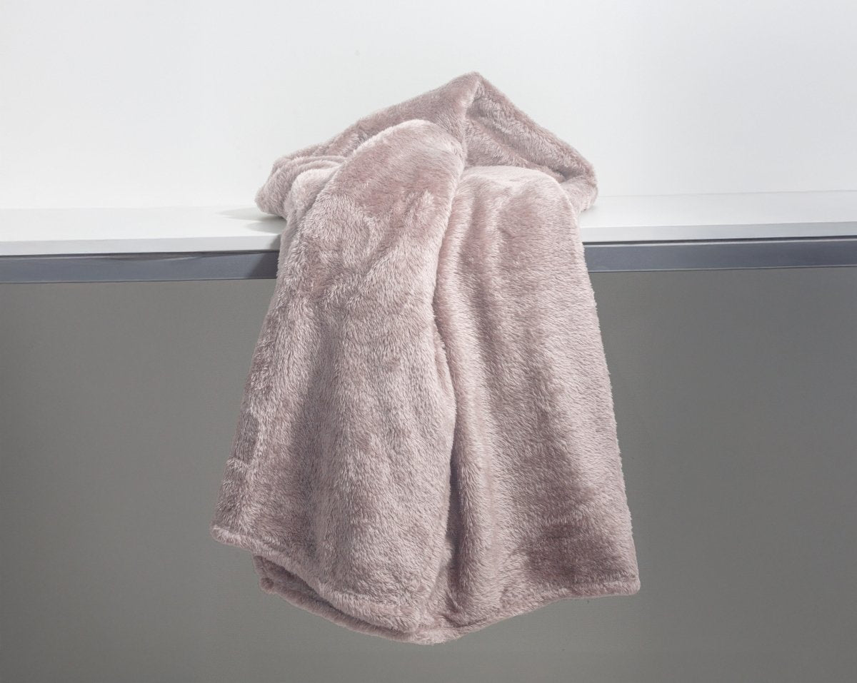 Teddy Fleece Throw | Pink | 150cm x 200cm - The Bedding & Blankets Store
