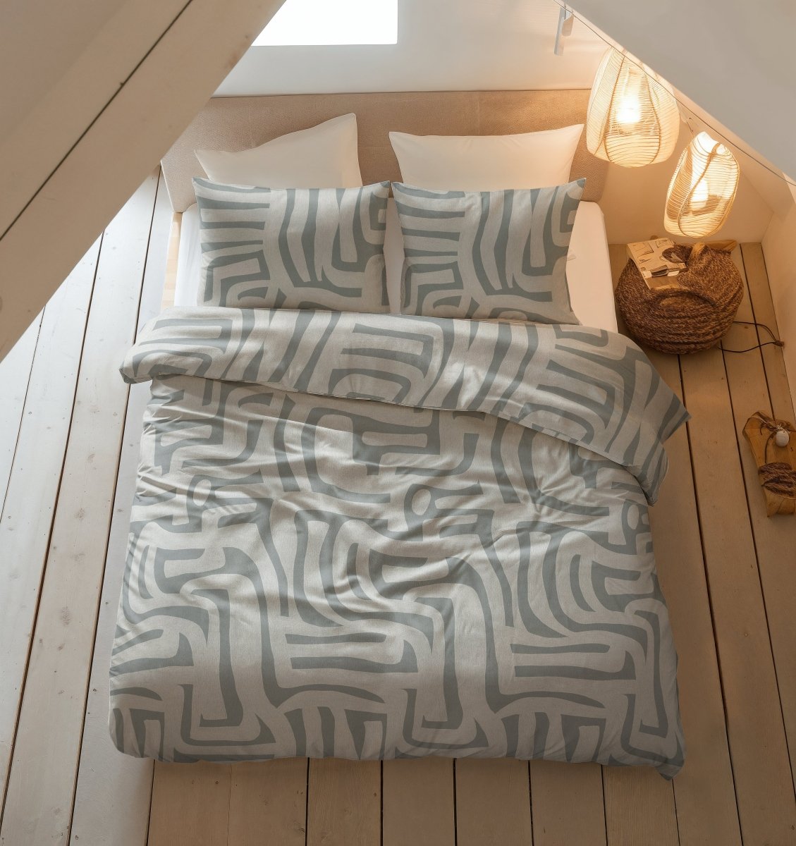 100% Brushed Cotton Duvet Cover Set Danis | Green/Grey | King - 240cm (W) x 200cm (L) - The Bedding & Blankets Store