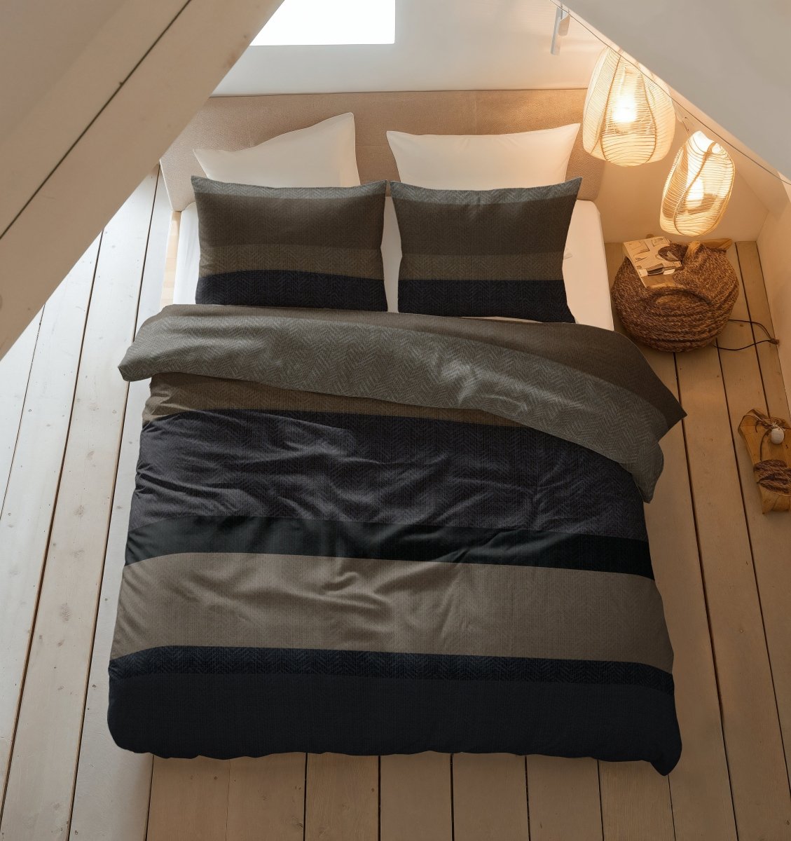 100% Brushed Cotton Duvet Cover Set Ravon | Taupe/Anthracite | King - 240cm (W) x 200cm (L) - The Bedding & Blankets Store