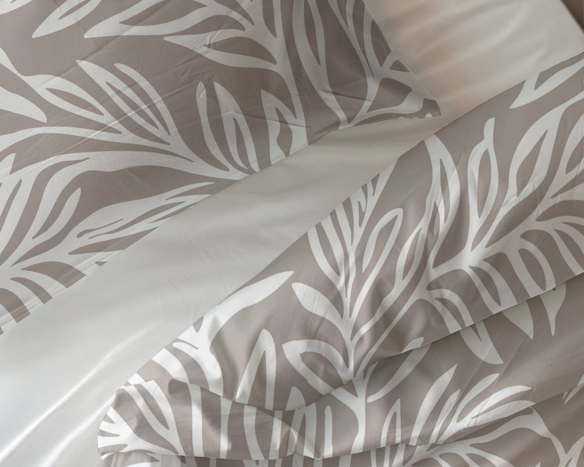 100% Cotton Duvet Cover Set Breeze | Taupe | King Long - 240cm (W) x 220cm (L) - The Bedding & Blankets Store