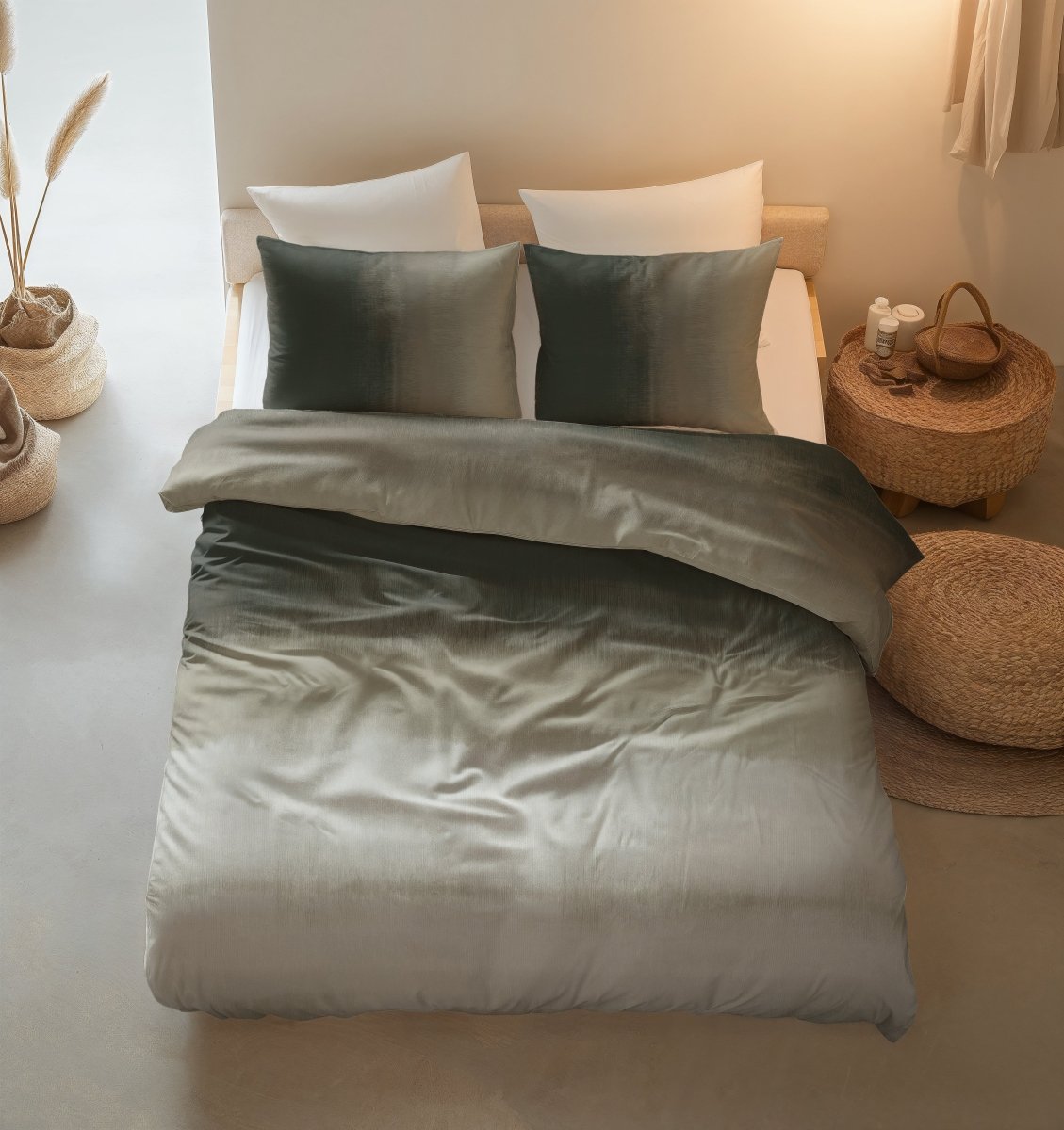 100% Cotton Duvet Cover Set Eden | Green | King Long - 240cm (W) x 220cm (L) - The Bedding & Blankets Store