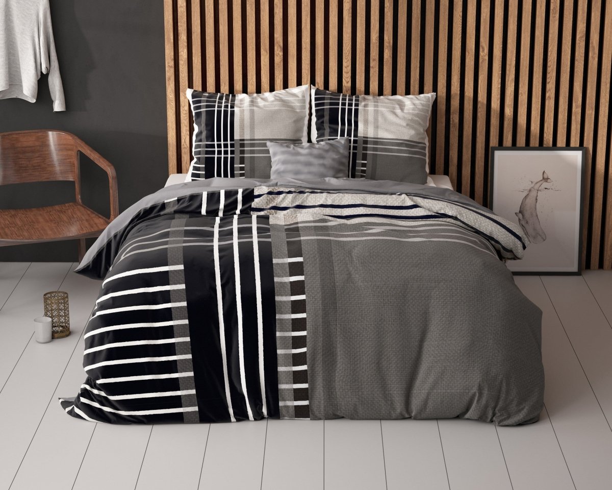 100% Cotton Duvet Cover Set Mr And Mrs 3 | Anthracite | Single - 135cm (W) x 200cm (L) - The Bedding & Blankets Store
