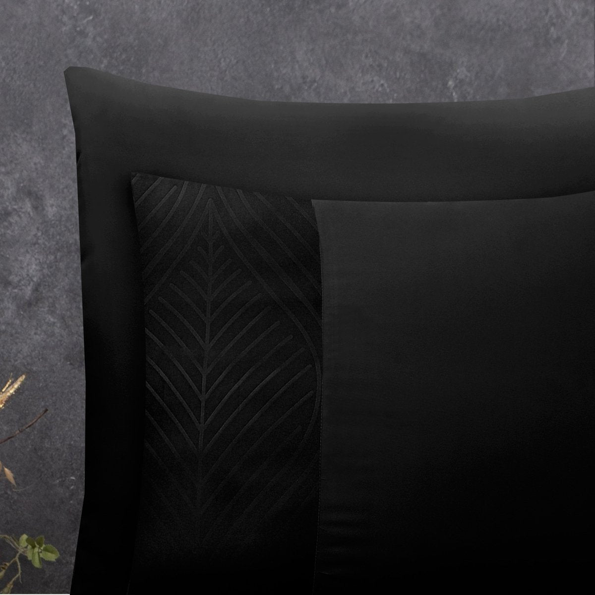 100% Microfibre Duvet Cover Set Berlin | Black | Single - 140cm (W) x 220cm (L) - The Bedding & Blankets Store