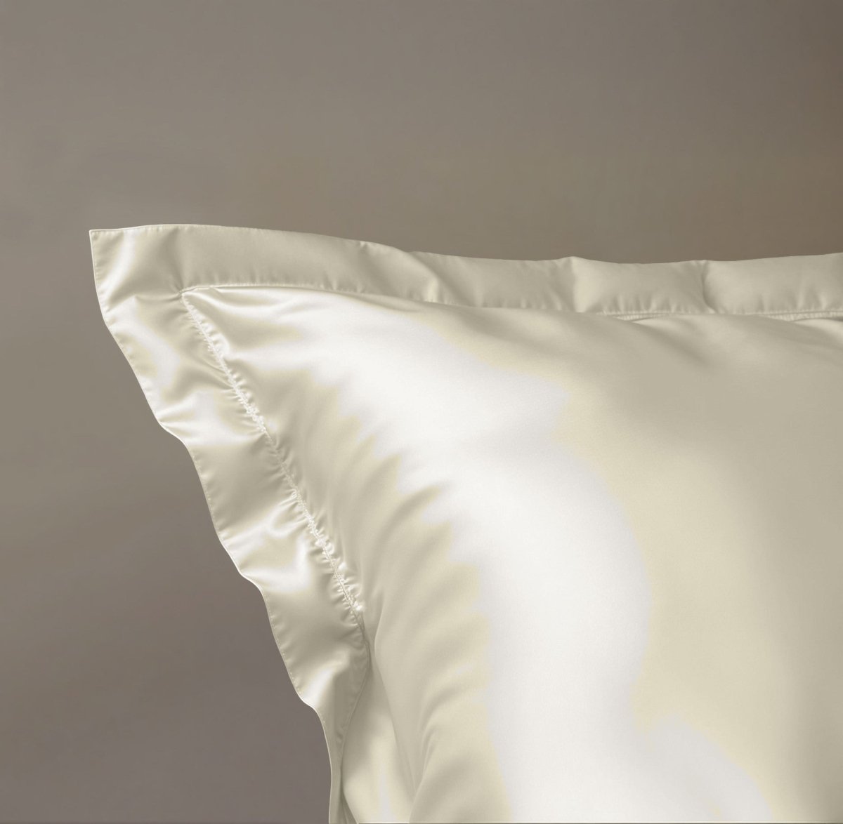 100% Micropercale Sateen Duvet Cover Set Glossy | Cream | Single - 140cm (W) x 220cm (L) - The Bedding & Blankets Store