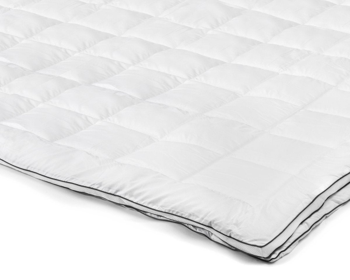 3D AIR Micro Touch Lightweight Duvet | White | Double - 200cm (W) x 200cm (L) - The Bedding & Blankets Store