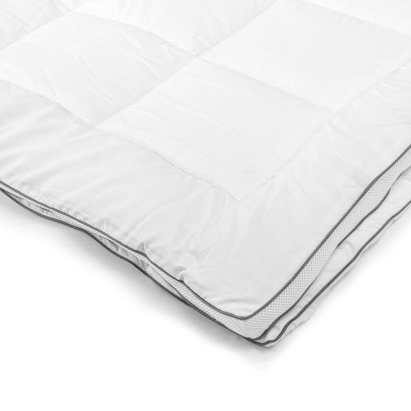 3D AIR Micro Touch Lightweight Duvet | White | Double - 200cm (W) x 200cm (L) - The Bedding & Blankets Store