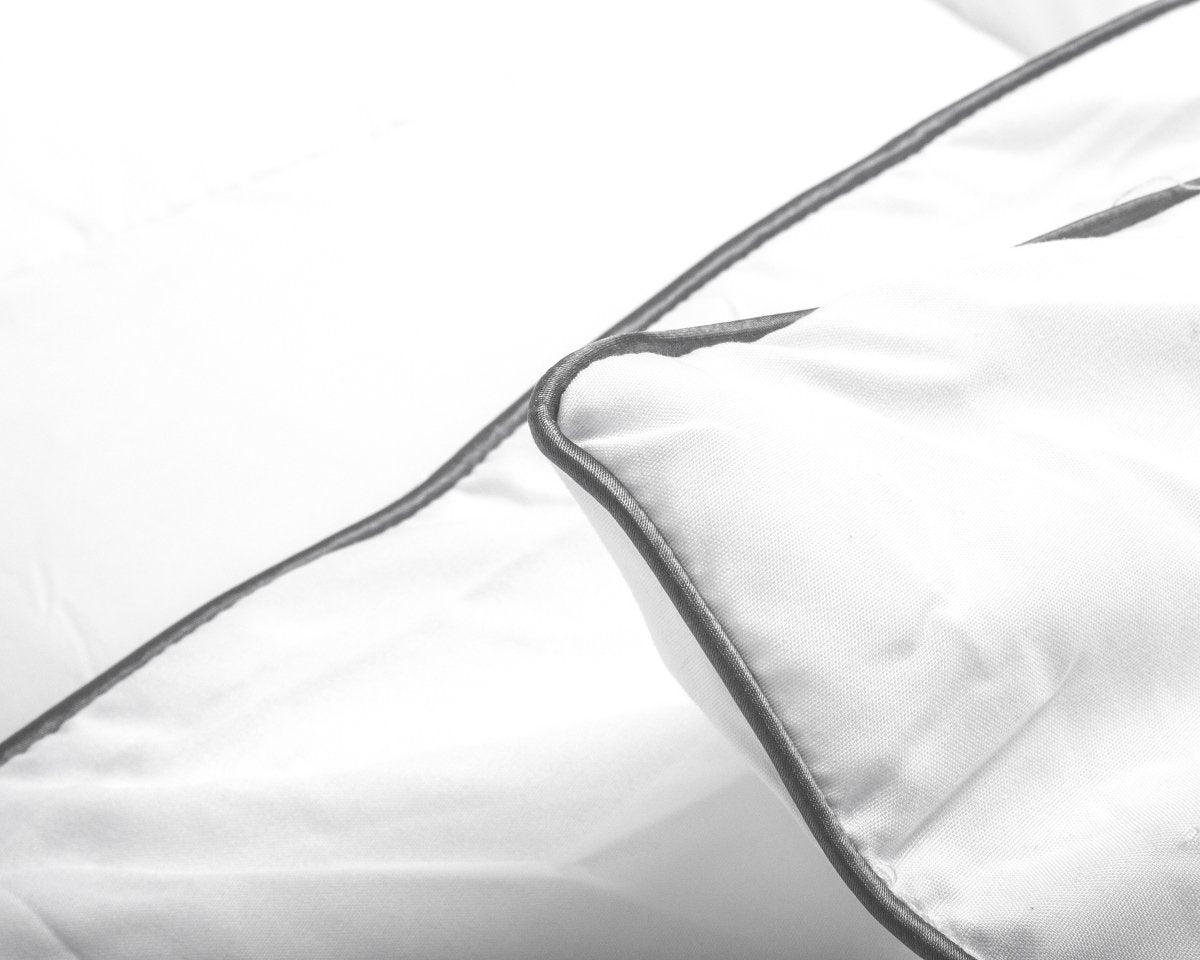 3D AIR Micro Touch Lightweight Duvet | White | Double - 200cm (W) x 200cm (L) - The Bedding & Blankets Store