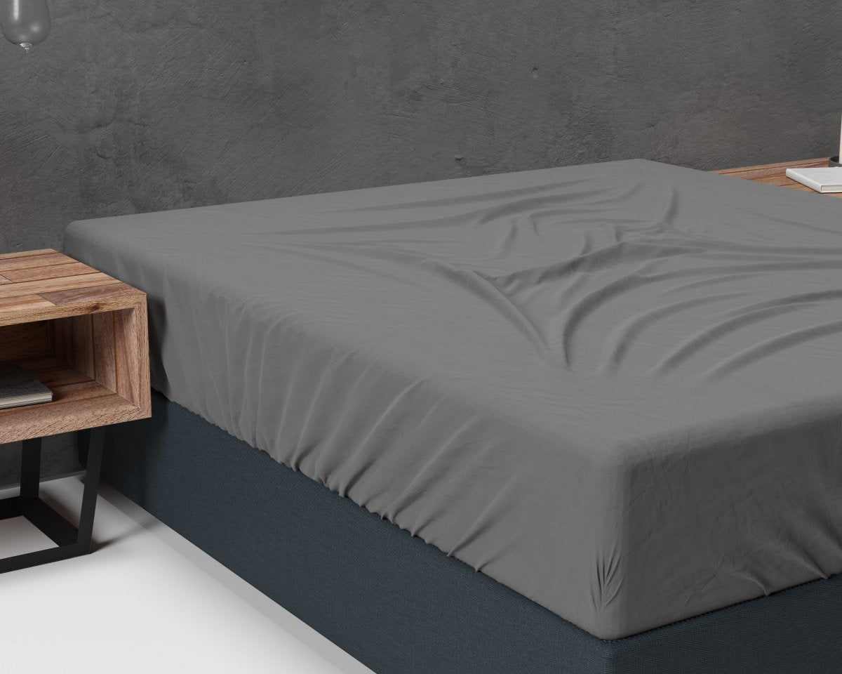 Classic Flannel Fitted Sheet | Anthracite Grey | Single 90 x 200cm (L) x cm (D) - The Bedding & Blankets Store