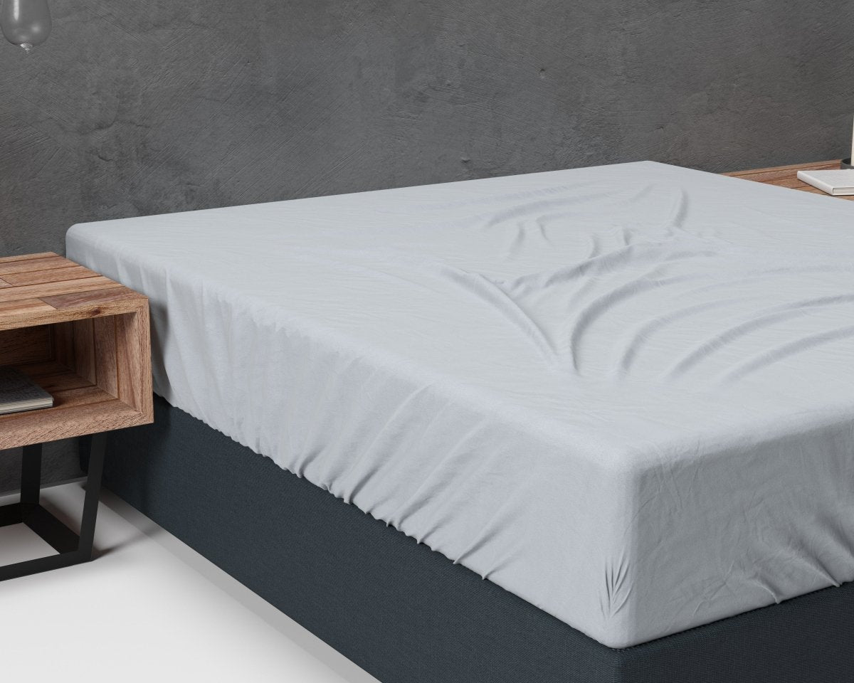 Classic Flannel Fitted Sheet | Grey | Single 90 x 200cm (L) x cm (D) - The Bedding & Blankets Store