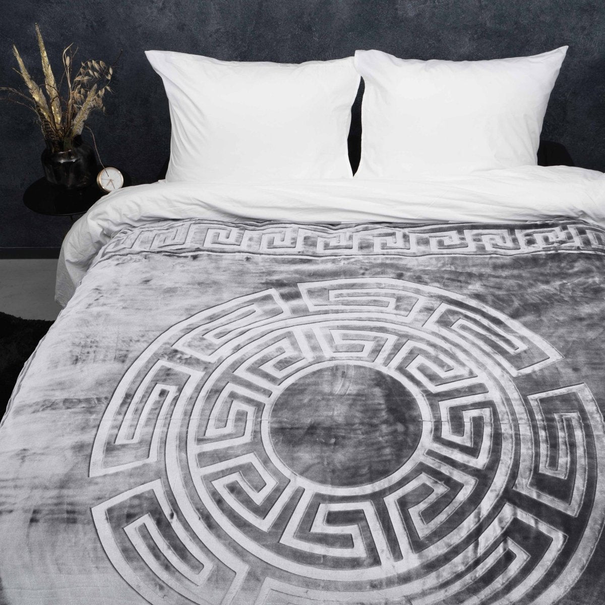 Embossed Zeta Duvet | Grey | Large Double (EU) - 200cm (W) x 240cm (L) - The Bedding & Blankets Store