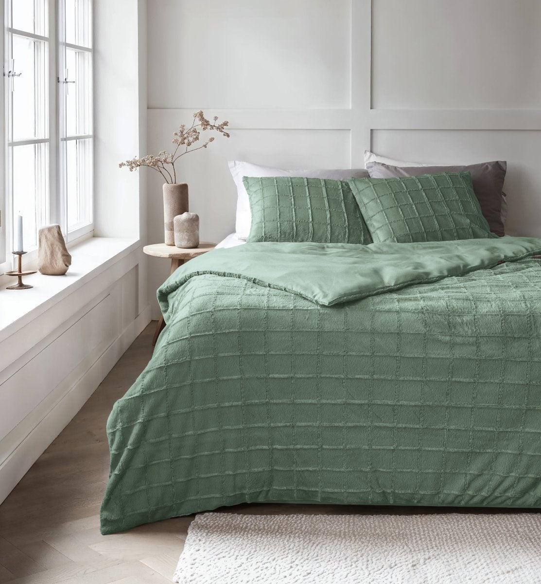 Faux Fur Duvet Cover Set Faux Fur Check | Dark Green | Single - 140cm (W) x 220cm (L) - The Bedding & Blankets Store
