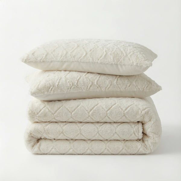 Faux Fur Duvet Cover Set Syon | Cream | King Long - 240cm (W) x 220cm (L) - The Bedding & Blankets Store