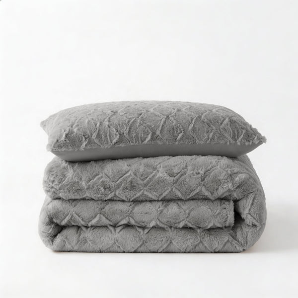 Faux Fur Duvet Cover Set Syon | Grey | King Long - 240cm (W) x 220cm (L) - The Bedding & Blankets Store