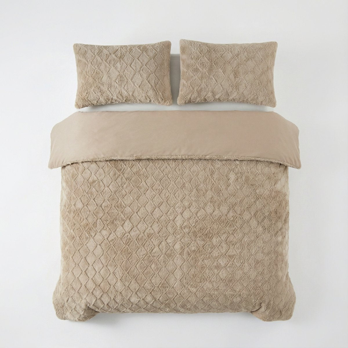 Faux Fur Duvet Cover Set Syon | Taupe | King Long - 240cm (W) x 220cm (L) - The Bedding & Blankets Store