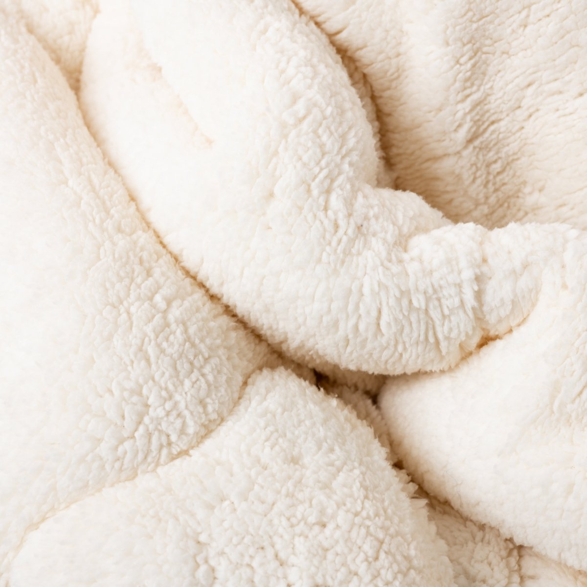 Lazy Teddy Duvet | Cream | Single - 140cm (W) x 200cm (L) - The Bedding & Blankets Store