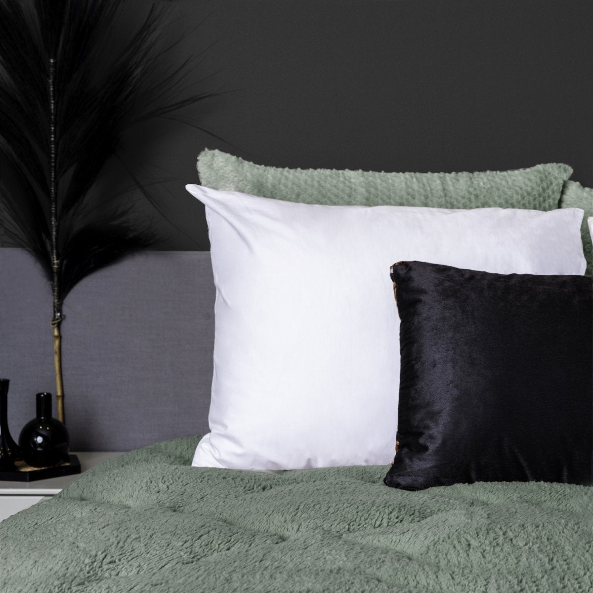 Lazy Teddy Duvet | Dark Green | Double - 200cm (W) x 200cm (L) - The Bedding & Blankets Store